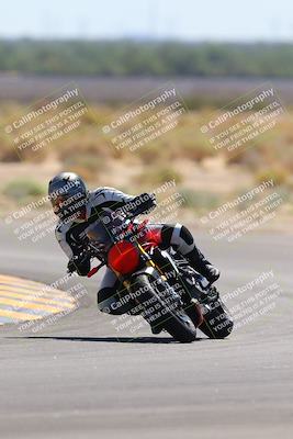 media/Sep-25-2023-Moto Forza (Mon) [[81ffa65e0a]]/B-C Group/Session 3 (Turn 16)/
